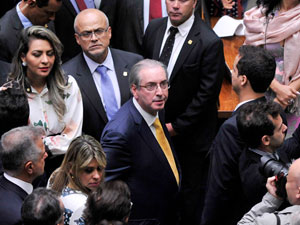 STF nega pedido de Cunha e mantém investigações em Curitiba